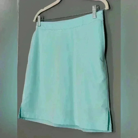 Greg Norman Perfect Fit Women's Pullon Skort (361) - Picture 4 of 15